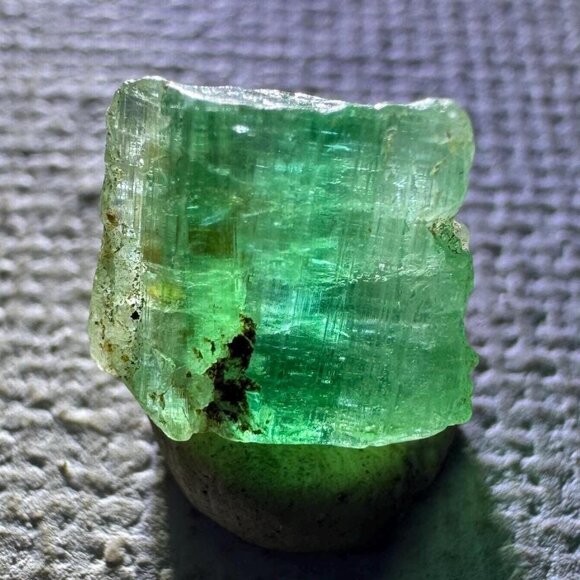 Emerald Crystal - 2.7 carats #129 - Picture 2 of 8